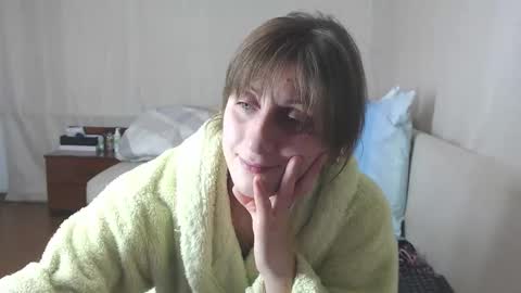 FOREVER YOURS online show from 01-06-26, 08:01