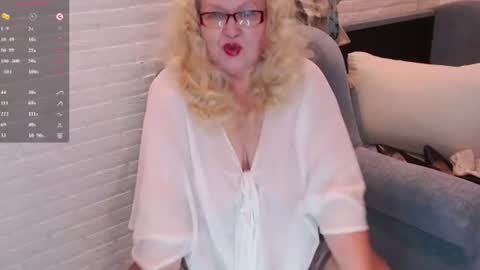 Snapshot of marinaabysss chatting on 07-21-26, 02:08 Marina online show from 07-21-26, 02:08
