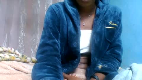 Snapshot of marinagold69 chatting on 06-30-26, 03:18 marinagold69 online show from 06-30-26, 03:18