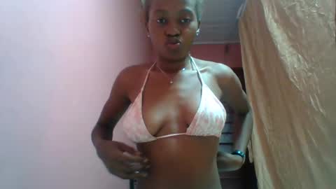 Snapshot of marinagold69 chatting on 07-06-26, 05:37 marinagold69 online show from 07-06-26, 05:37