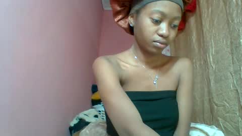 Snapshot of marinagold69 chatting on 07-14-26, 05:56 marinagold69 online show from 07-14-26, 05:56