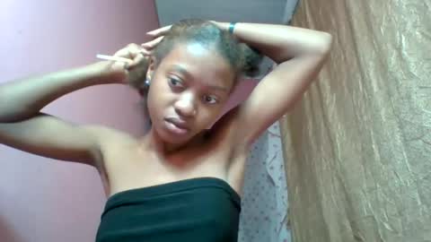 Snapshot of marinagold69 chatting on 07-22-26, 06:05 marinagold69 online show from 07-22-26, 06:05