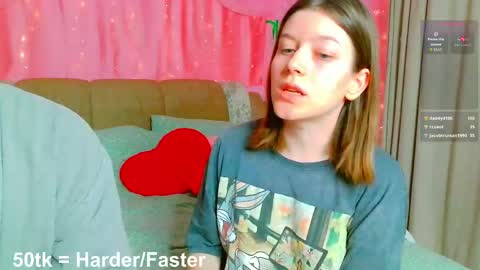 Snapshot of marinaxmonroe chatting on 05-10-26, 07:08 MarinaxMonroe online show from 05-10-26, 07:08
