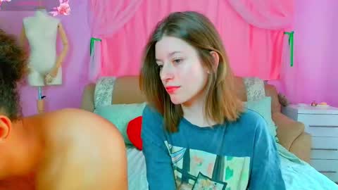 Snapshot of marinaxmonroe chatting on 05-20-26, 11:27 MarinaxMonroe online show from 05-20-26, 11:27