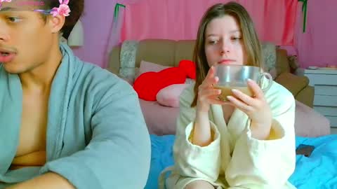 Snapshot of marinaxmonroe chatting on 06-02-26, 03:03 MarinaxMonroe online show from 06-02-26, 03:03