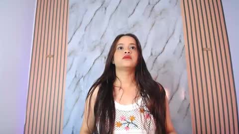 Marinella16 online show from 10-12-25, 01:21