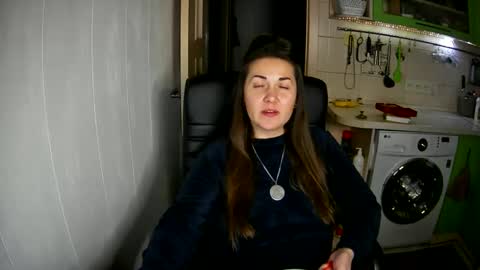 MarinettaQhot online show from 12-29-24, 02:38