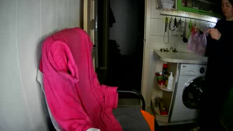 MarinettaQhot online show from 01-05-25, 03:45
