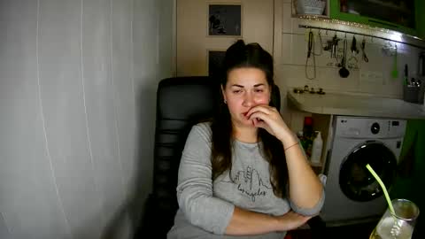 MarinettaQhot online show from 01-20-25, 10:04