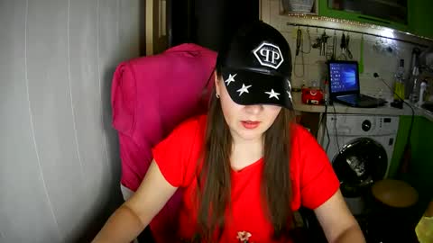 MarinettaQhot online show from 01-26-25, 08:13