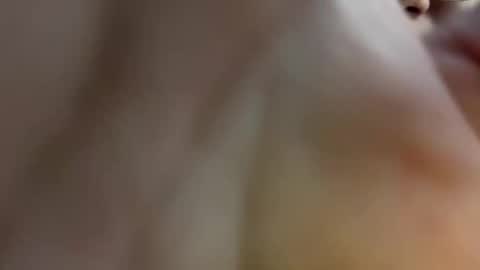 Snapshot of mariposa990 chatting on 04-12-26, 02:38 mariposa990 online show from 04-12-26, 02:38