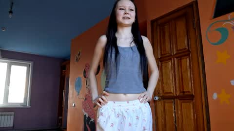 Mari online show from 04-07-26, 11:21