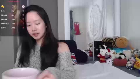 Snapshot of marissapeach chatting on 10-19-25, 02:07 MarissaPeach online show from 10-19-25, 02:07