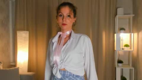 Snapshot of maritzastitt chatting on 10-12-25, 06:07 Molly online show from 10-12-25, 06:07