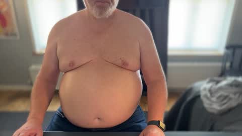 Mark online show from 10-13-25, 10:48