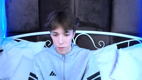 Mark online show from 11-15-25, 02:57