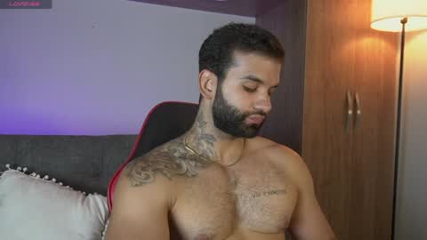 Mark online show from 04-07-26, 12:11