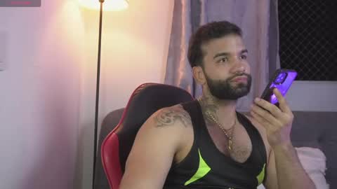 Mark online show from 05-05-26, 12:40