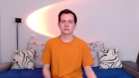 Mark online show from 05-08-26, 02:28