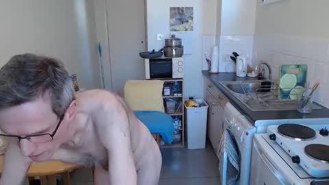 Snapshot of mark_islington chatting on 03-21-26, 10:42 mark_islington online show from 03-21-26, 10:42