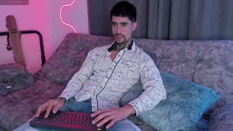 Snapshot of mark_kamper chatting on 09-19-25, 11:38 mark kamper online show from 09-19-25, 11:38