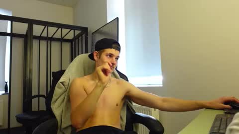 MARK KARSON online show from 10-07-25, 08:44