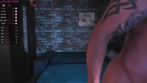 Mark online show from 10-29-25, 03:09