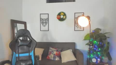 mark_x23 online show from 12-14-25, 11:31