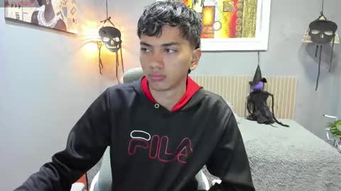 markbowie online show from 11-05-25, 11:32