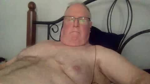 Mark online show from 01-15-26, 06:33