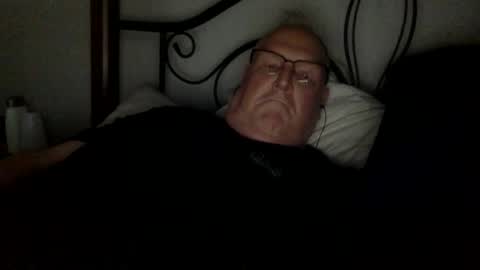 Mark online show from 04-06-26, 07:26