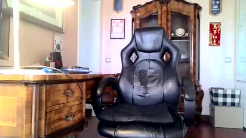 markmarkmark00 online show from 11-29-25, 08:28