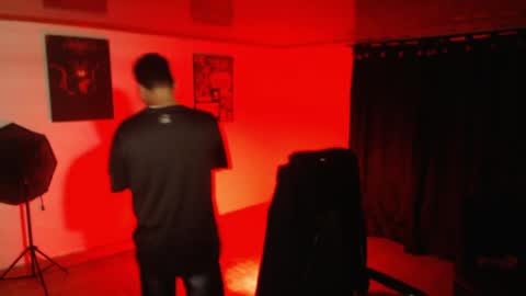 Snapshot of markswitch_ chatting on 04-06-26, 03:04 Mark Switch online show from 04-06-26, 03:04