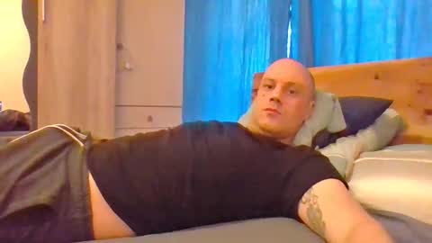 markus_7 online show from 10-26-25, 10:54