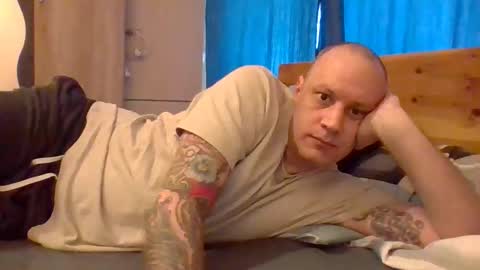 Snapshot of markus_7 chatting on 01-18-26, 12:09 markus_7 online show from 01-18-26, 12:09