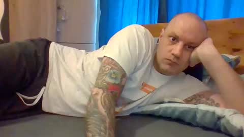 Snapshot of markus_7 chatting on 02-25-26, 08:02 markus_7 online show from 02-25-26, 08:02