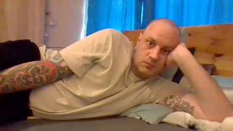 markus_7 online show from 04-01-26, 02:03