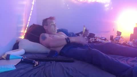 markymark101825061 online show from 01-20-25, 07:58