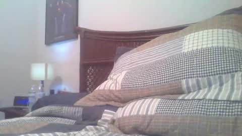 Snapshot of markzimmerman057 chatting on 10-23-25, 03:28 Mark online show from 10-23-25, 03:28