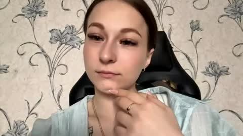 Lena online show from 05-29-26, 05:49