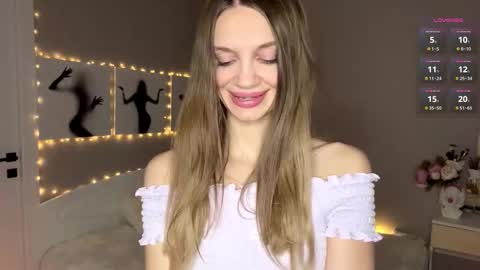 Maja online show from 12-22-25, 11:07