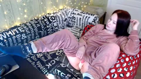 MarleneDietr online show from 02-10-25, 03:21