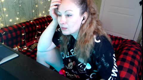 MarleneDietr online show from 10-10-25, 06:51