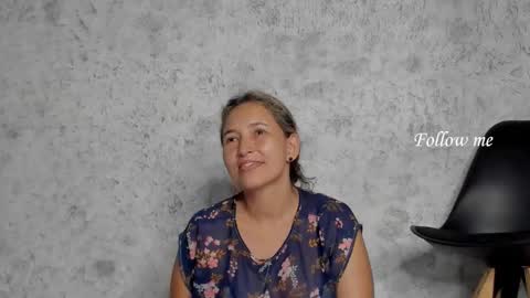 marly online show from 12-17-25, 01:55