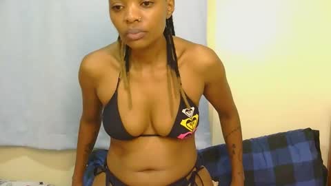 Snapshot of marly_babe chatting on 06-09-26, 10:10 Marly online show from 06-09-26, 10:10