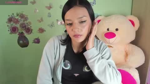 Snapshot of marlyanal chatting on 07-28-26, 03:57 Marly Anal online show from 07-28-26, 03:57