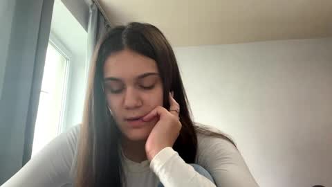 Mary online show from 05-15-26, 10:55