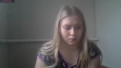 Snapshot of marmel199 chatting on 12-26-24, 12:49 Liza online show from 12-26-24, 12:49