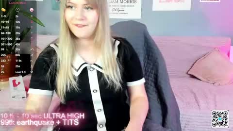 Snapshot of marmel199 chatting on 06-06-26, 09:36 Liza online show from 06-06-26, 09:36
