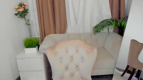 Marrie online show from 02-10-26, 01:48